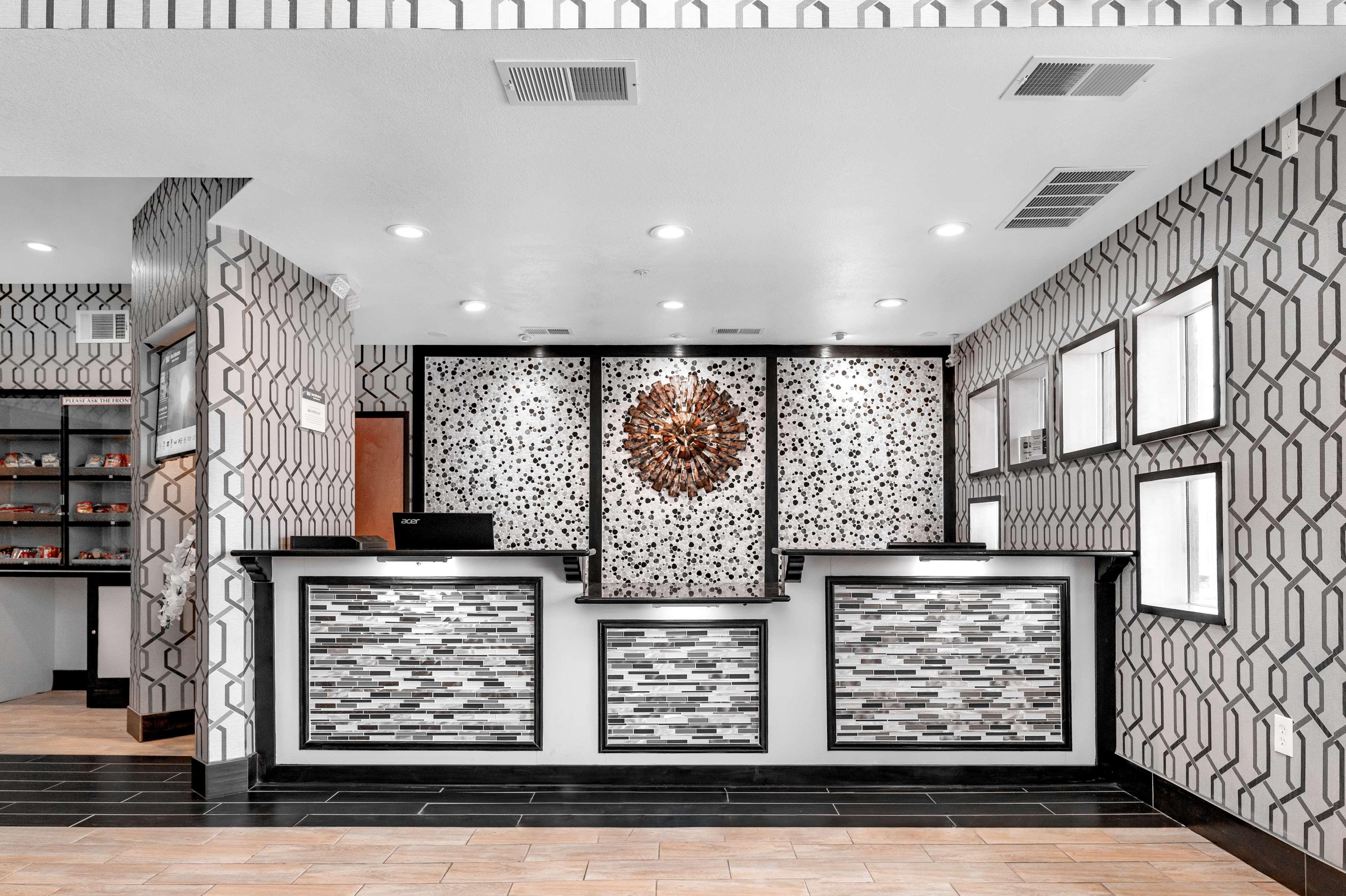 Best Western Plus Rockwall Inn & Suites Екстериор снимка