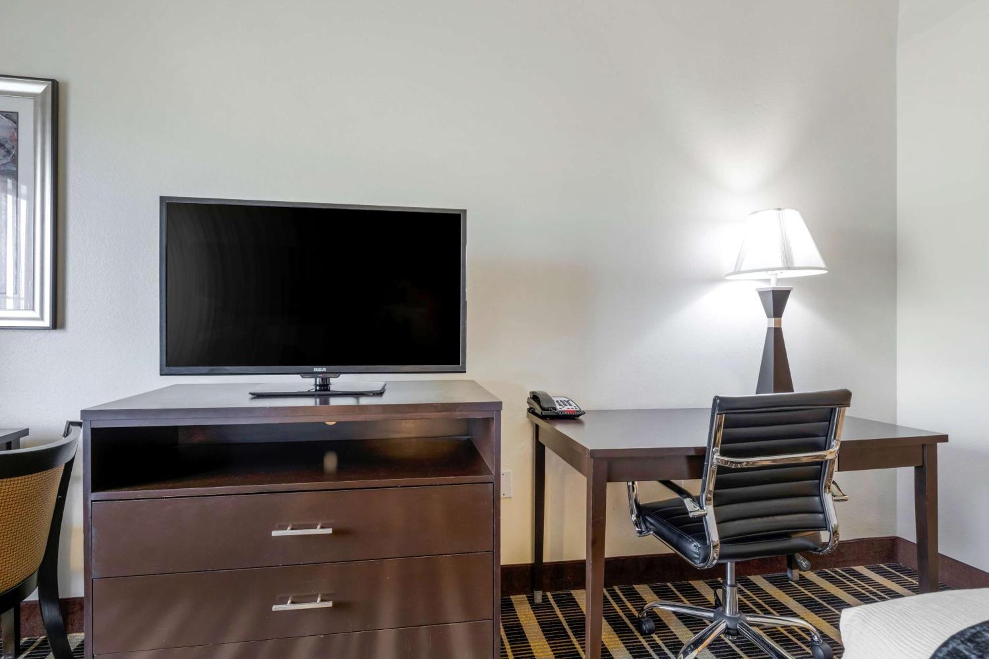 Best Western Plus Rockwall Inn & Suites Екстериор снимка